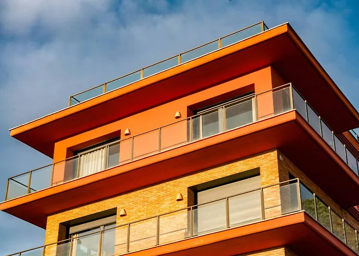 Circles House Coliving & Coworking
