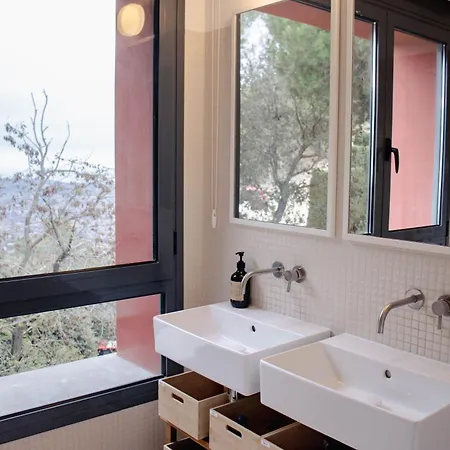 Circles House Coliving & Coworking