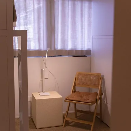 Apartment Circles House Coliving & Coworking *