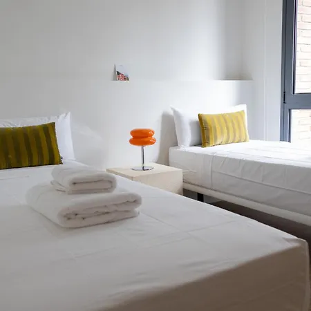 Apartment Circles House Coliving & Coworking Barcelona