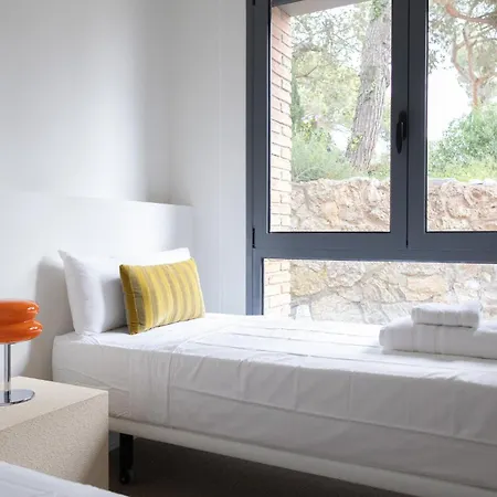 Circles House Coliving & Coworking Apartment