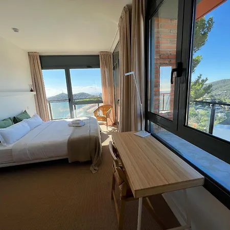 Circles House Coliving & Coworking