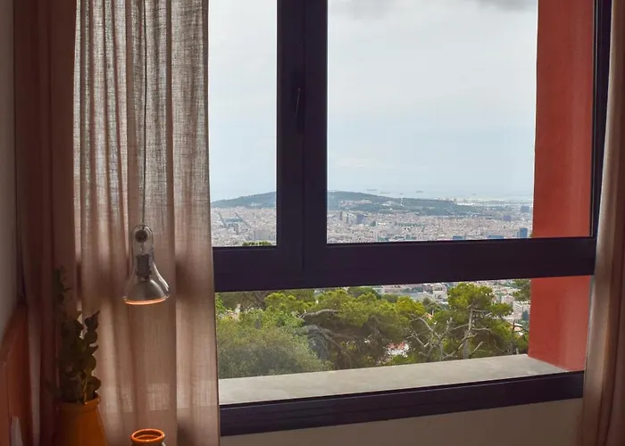 Circles House Coliving & Coworking *