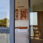 Circles House Coliving & Coworking Апартаменты Барселона