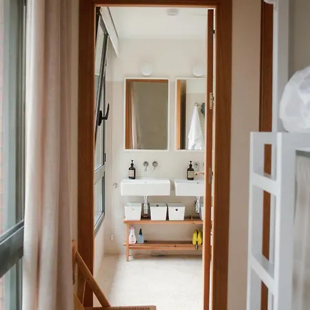 Circles House Coliving & Coworking דירה *